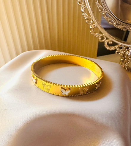 Butterfly bangle