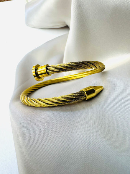 Bold nail bangle