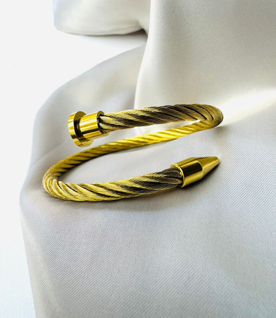 Bold nail bangle