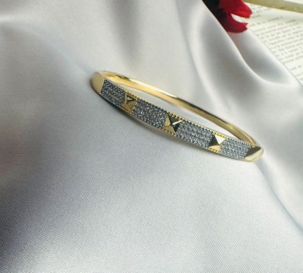 Square zircon bangle