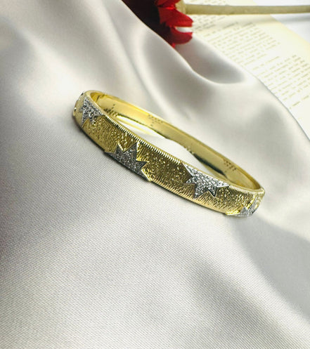 Star zircon bangle