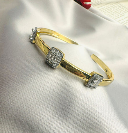 Silver square zircon bangle
