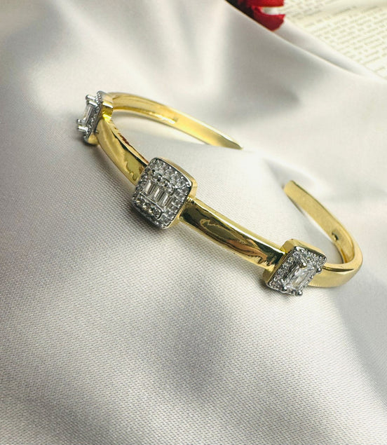 Silver square zircon bangle