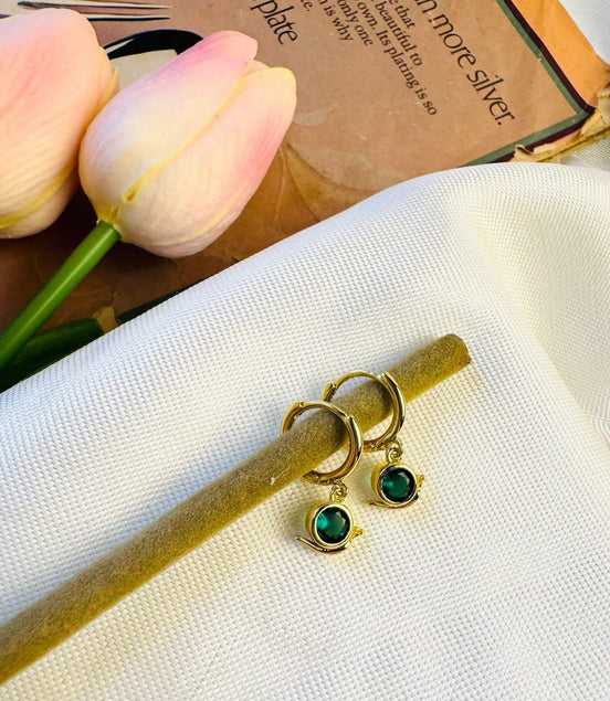 Green snale earring