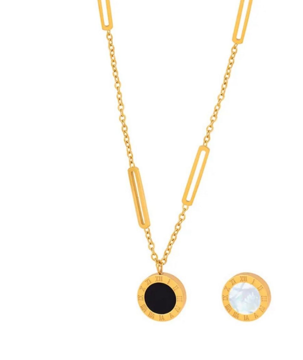 Bulgari dubel face necklace