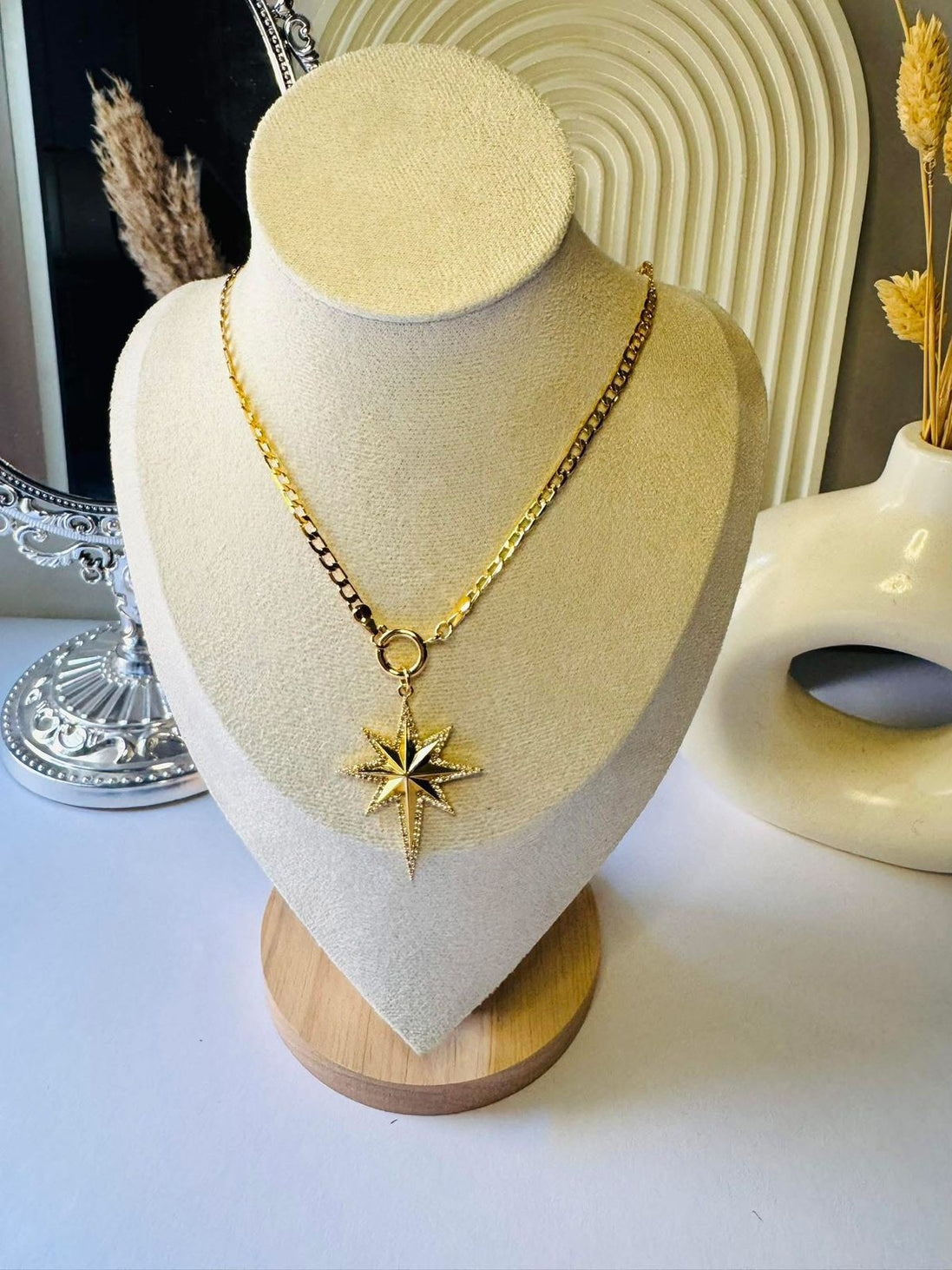 Big star groumaeh necklace