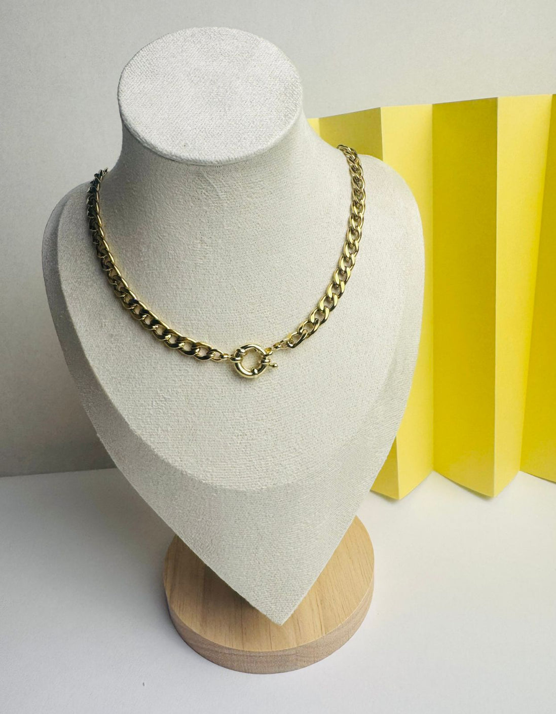 Long Groumaeh lock necklace