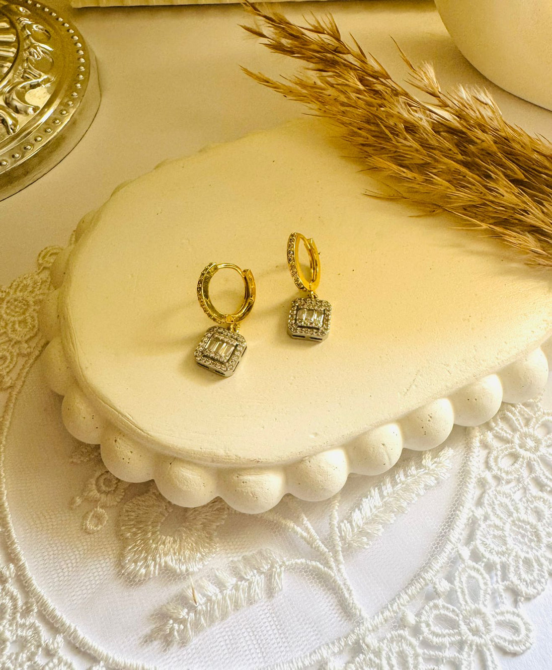 Squar silver zircon earring